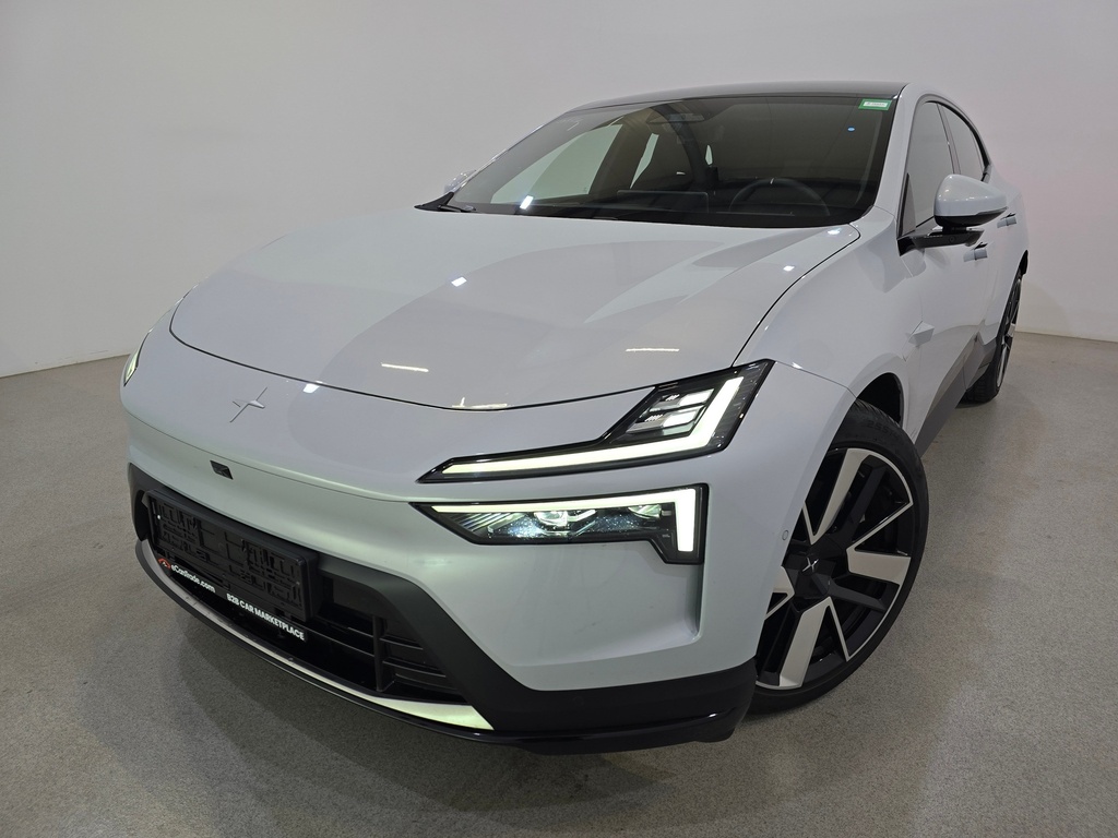 POLESTAR 4 Automatic (2024)