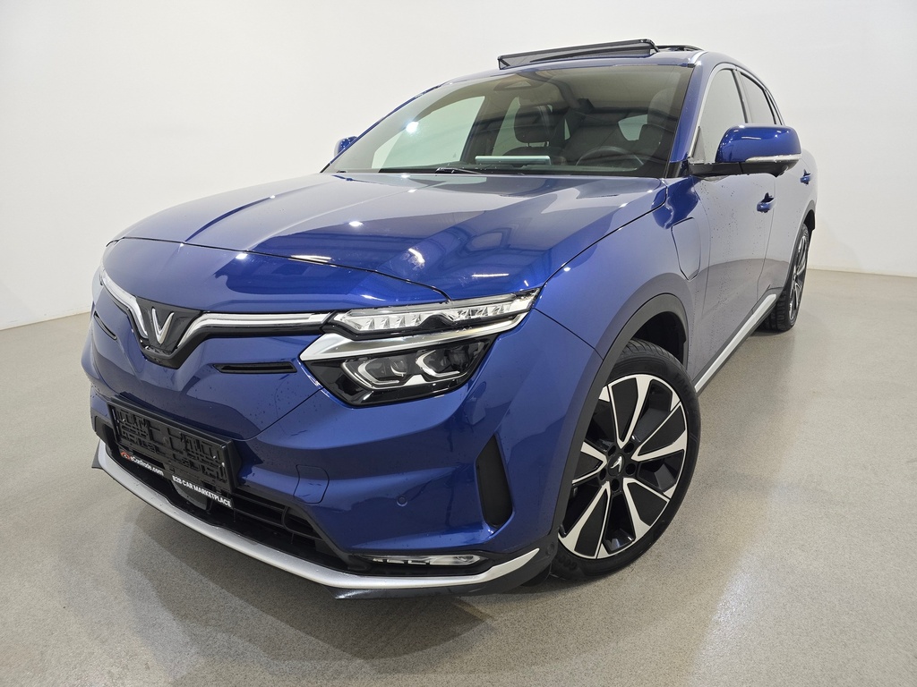 VINFAST VF8 Automatic (2024)