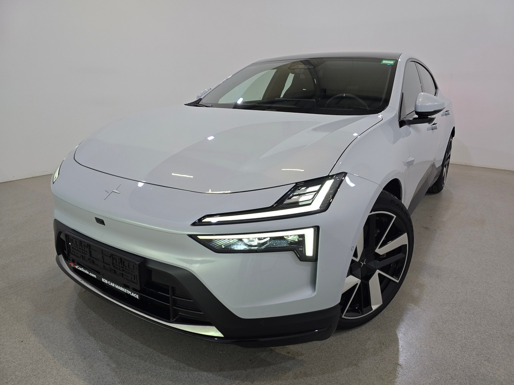 POLESTAR 4 Automatic (2024)