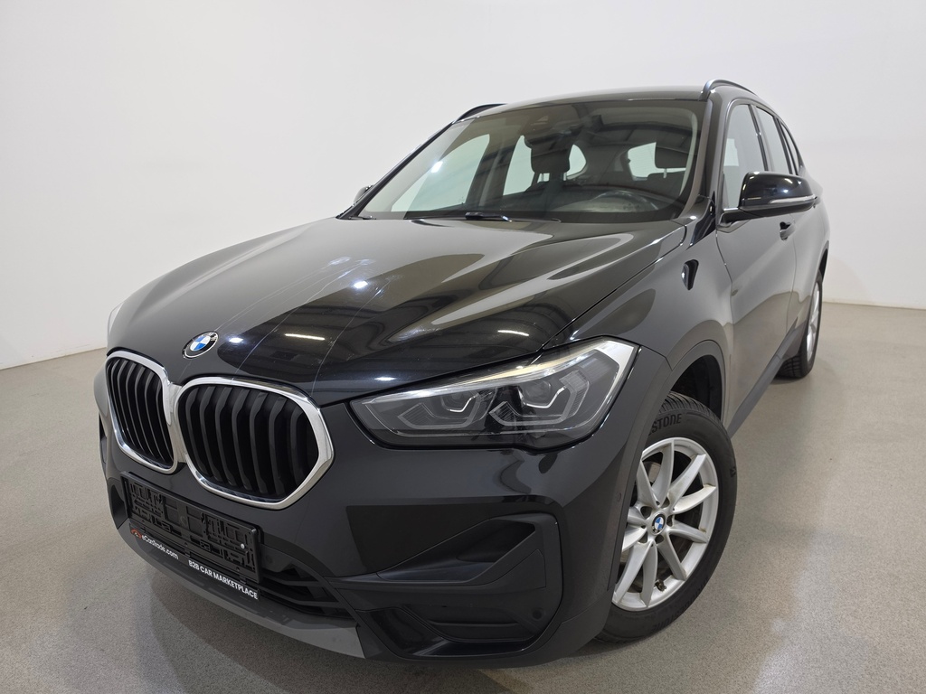 BMW X1 1496 cc Manual (2022)