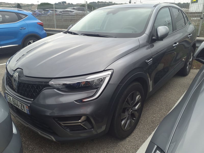 RENAULT Arkana 1332 cc Automatic (2024)