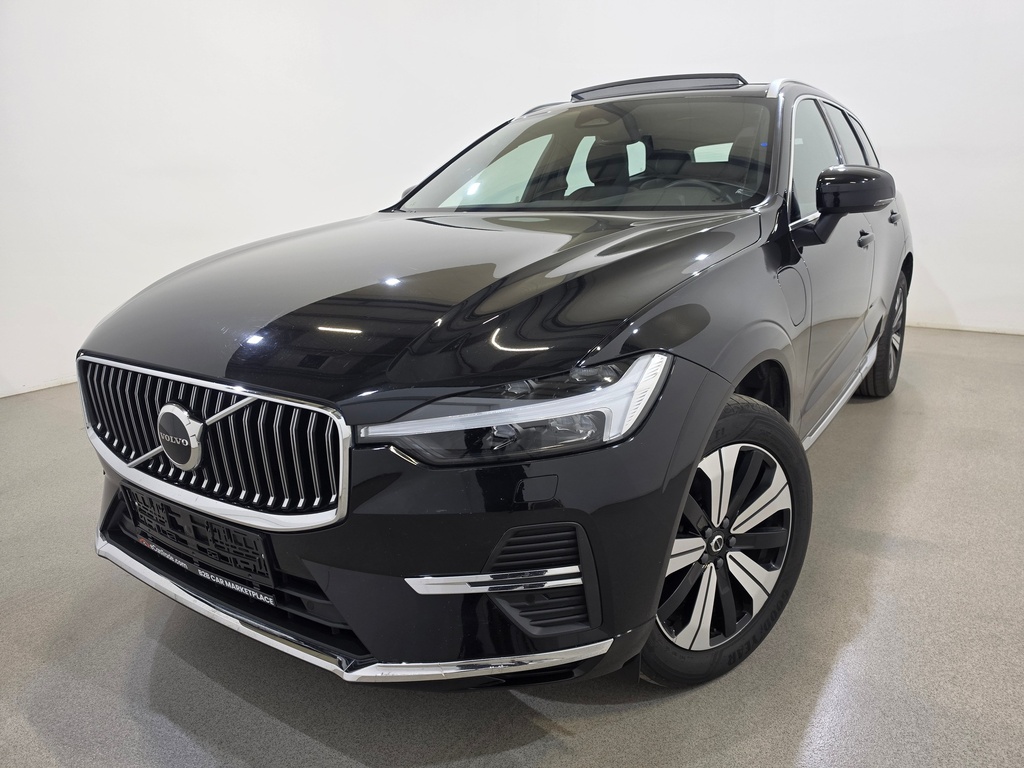 VOLVO XC60 1968 cc Automatic (2024)