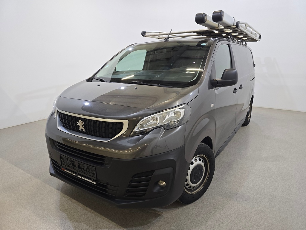 PEUGEOT Expert 1499 cc Manual (2021)