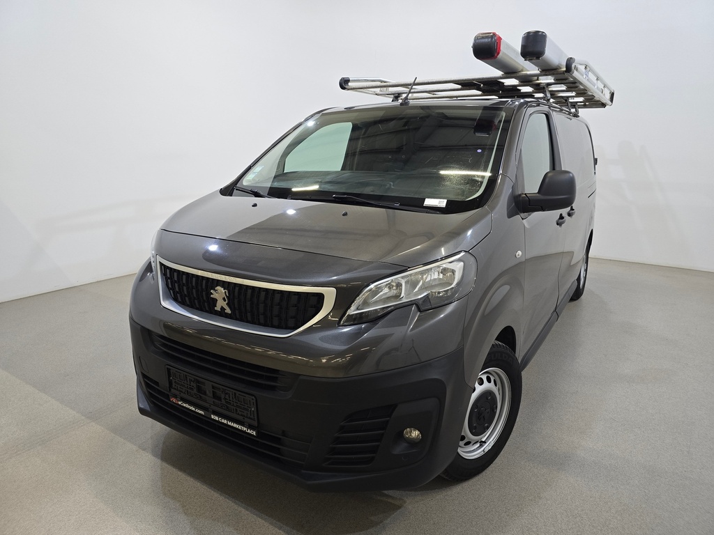 PEUGEOT Expert 1499 cc Manual (2021)