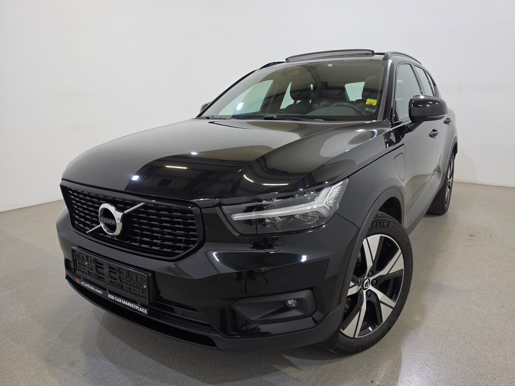 VOLVO XC40 1477 cc Automatic (2021)