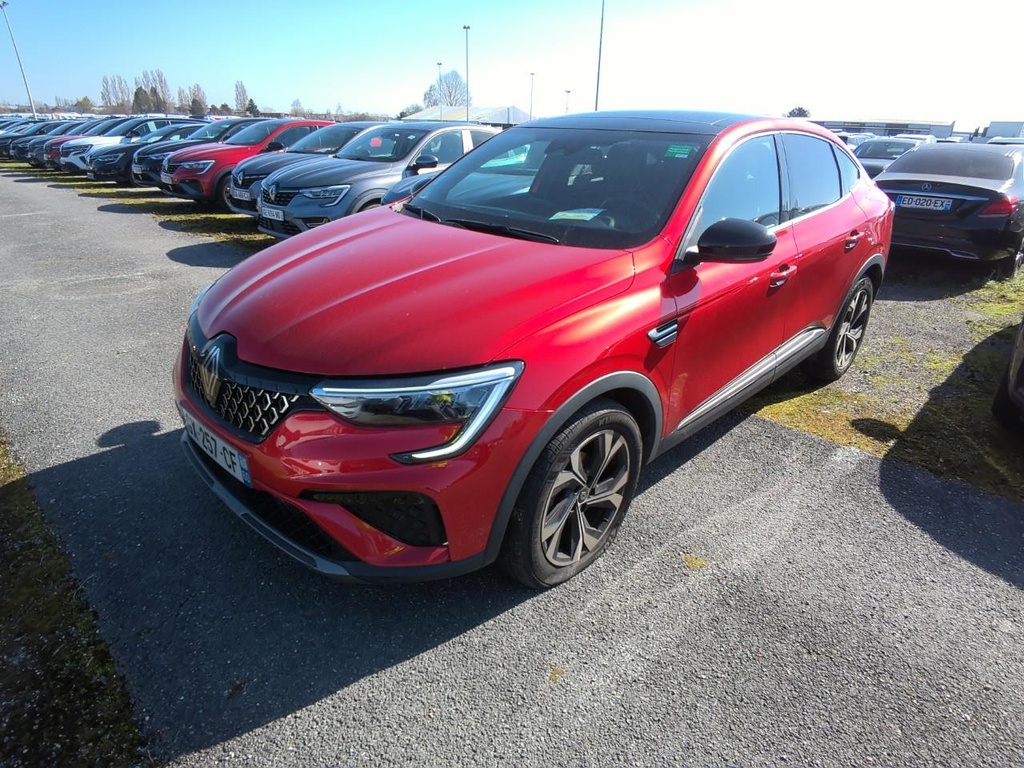 RENAULT Arkana 1332 cc Automatic (2024)