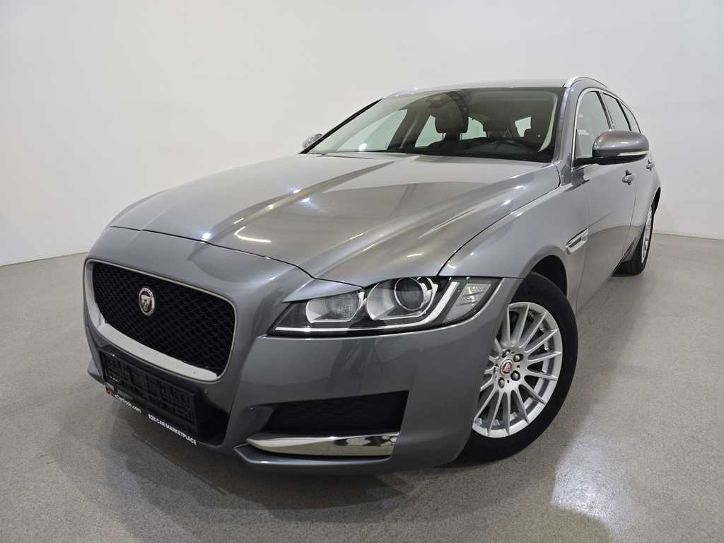 JAGUAR XF 1999 cc Automatic (2020)