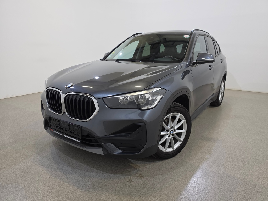 BMW X1 1496 cc Manual (2020)