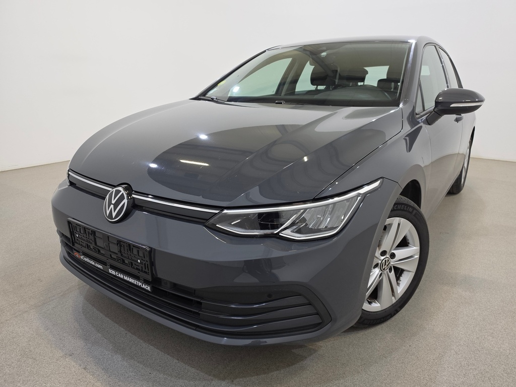 Volkswagen Golf 1968 cc Automatic (2022)