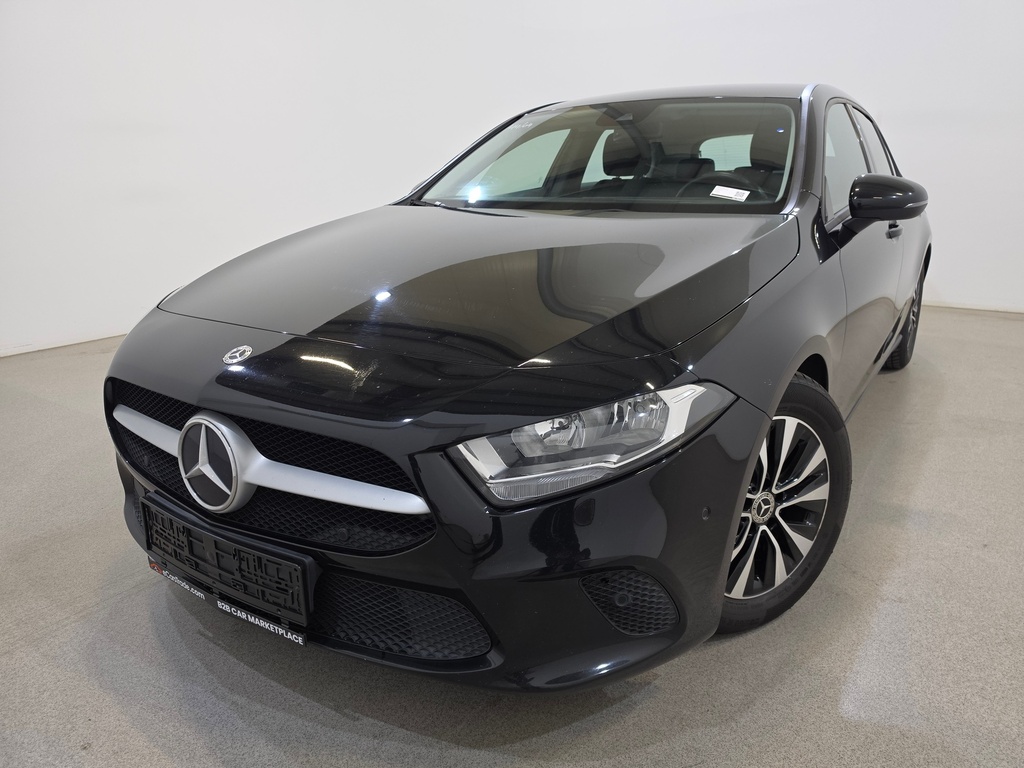 Mercedes A 180 1950 cc Automatic (2021)