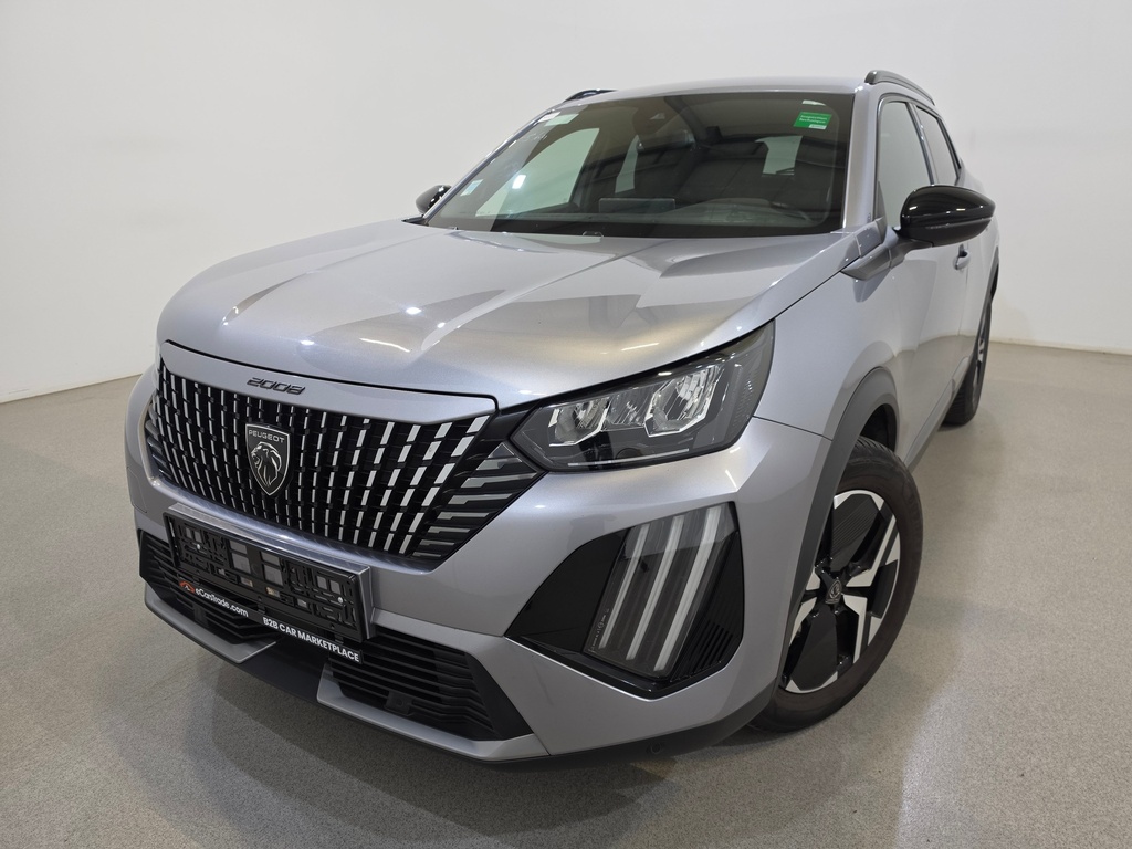 PEUGEOT 2008 1199 cc Manual (2024)