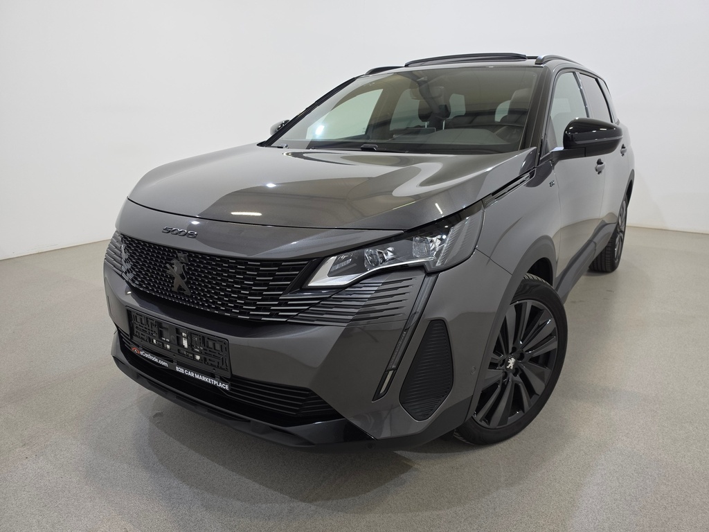 PEUGEOT 5008 1199 cc Automatic (2024)