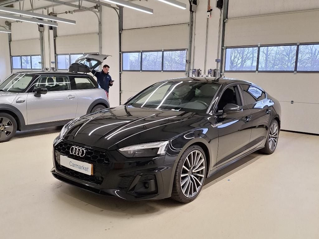 AUDI A5 1984 cc Automatic (2022)