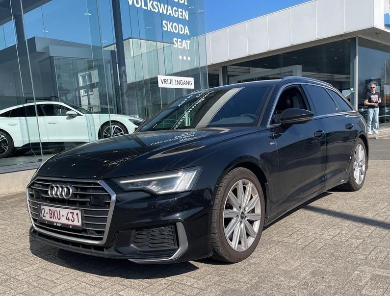 AUDI A6 1984 cc Automatic (2021)