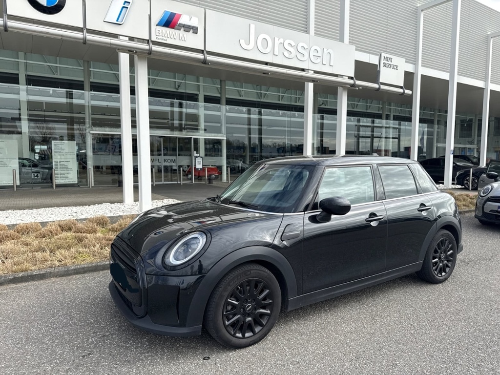 MINI Cooper 1499 cc Automatic (2023)