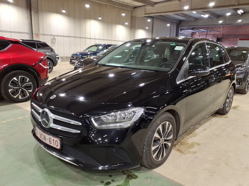 Mercedes B 180 1950 cc Automatic (2021)