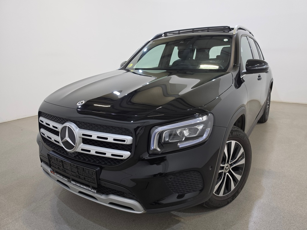 Mercedes GLB 180 1950 cc Automatic (2022)