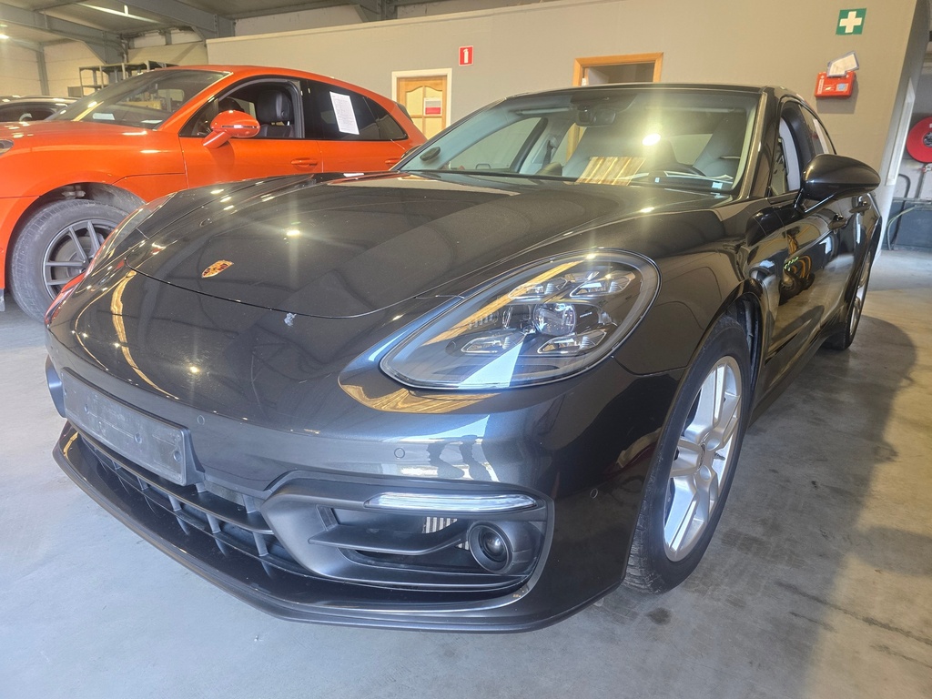 PORSCHE Panamera 2894 cc Automatic (2022)