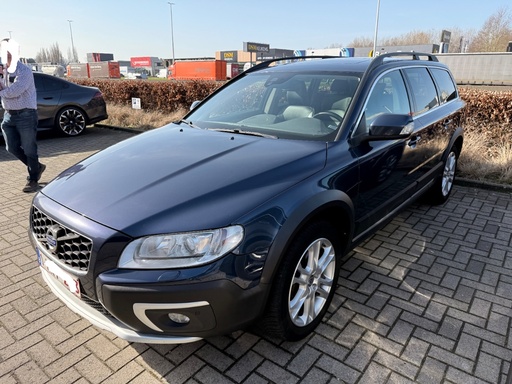 [VOLV_4434] VOLVO XC70 2400 cc Automatic (2014)